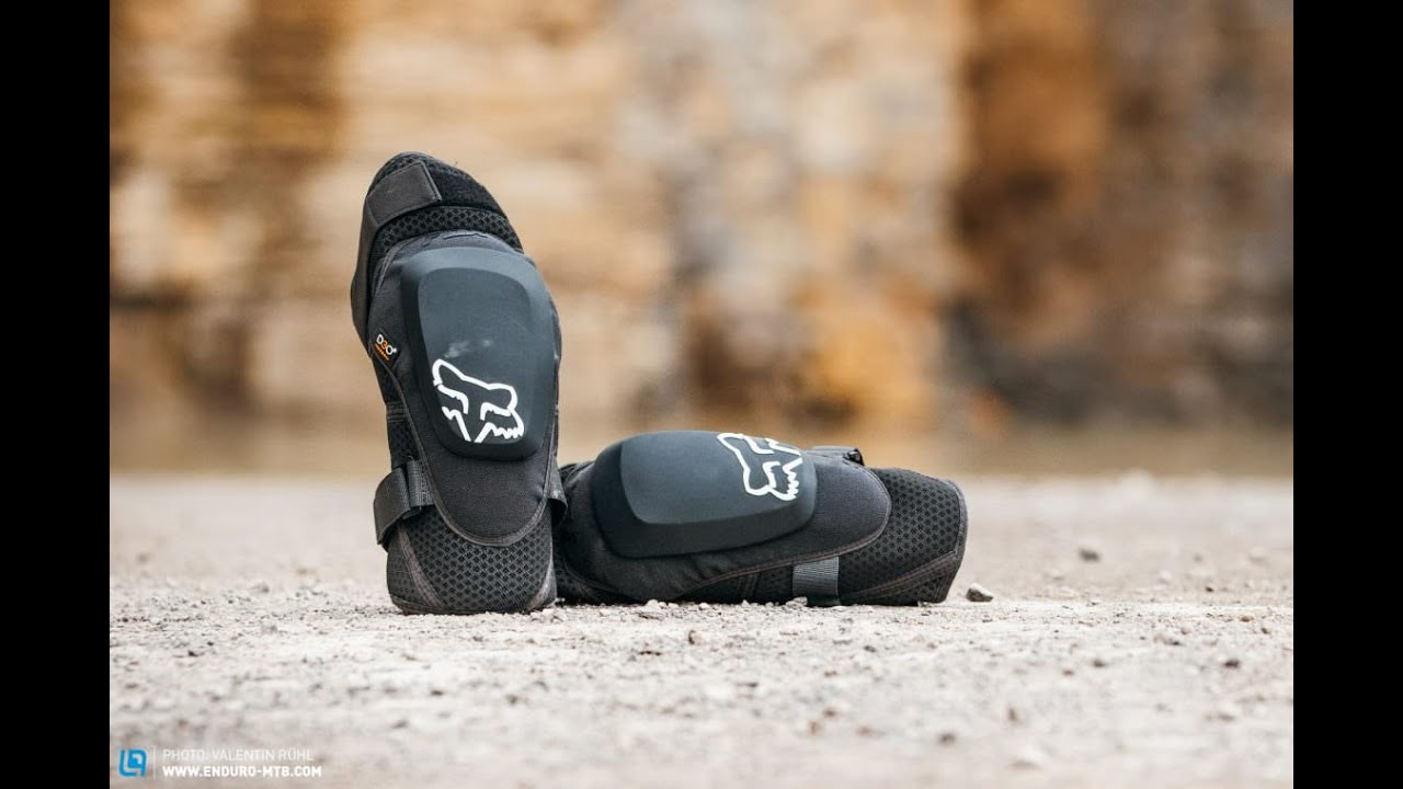 FOX LAUNCH PRO D3O&reg; KNEE GUARD