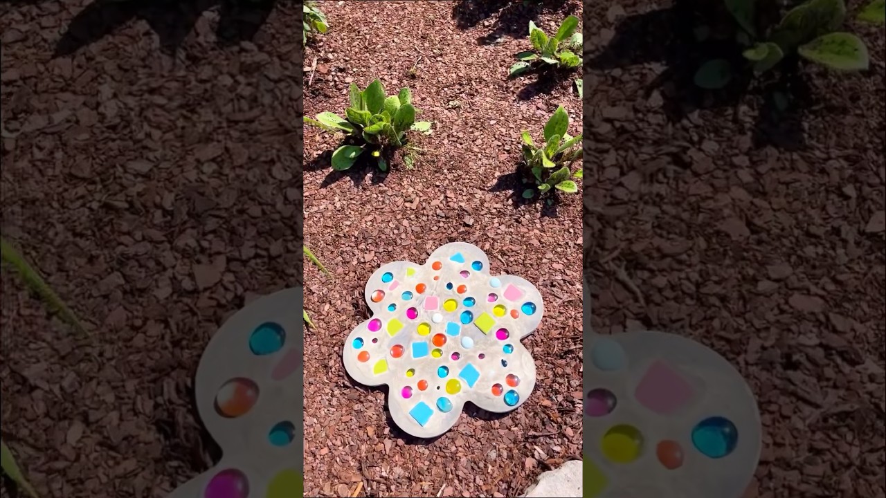 DIY stepping stone #gardendecor #diy #steppingstone