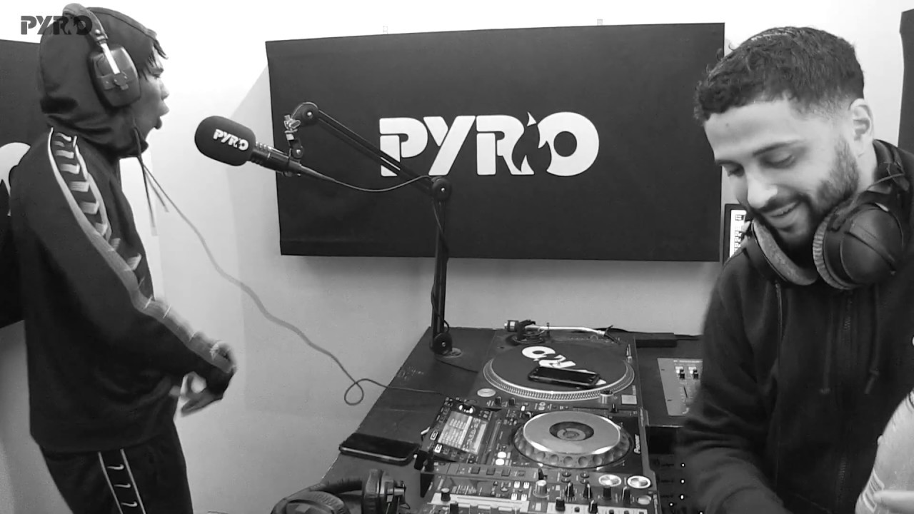Oblig With Tuckz - PyroRadio