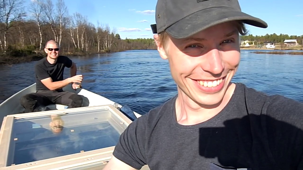 Log House Assembly / Experience of Finnish Lapland