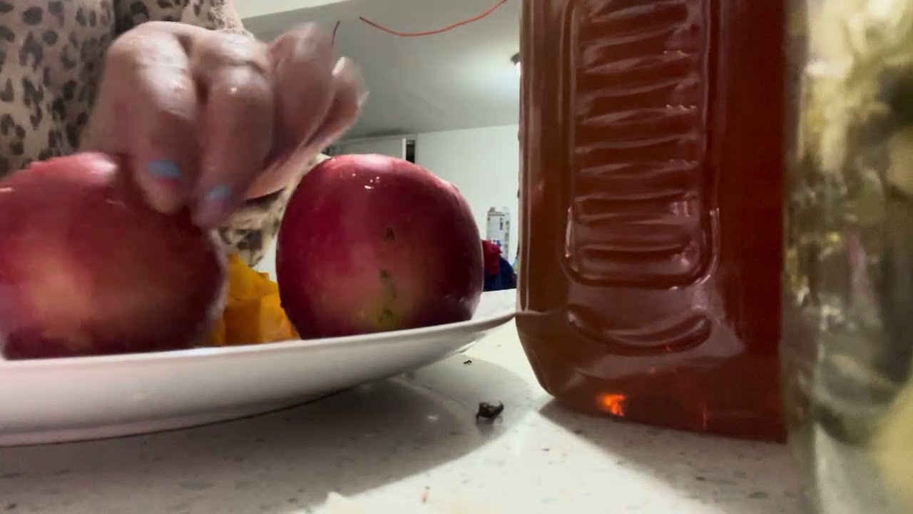 Cutting fruits MUKBANGS ASMRS