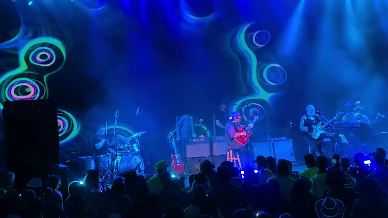 GEOLEO ft: George Porter Jr. & Leo Nocentelli of the Meters w/ Ivan Neville & Stanton Moore