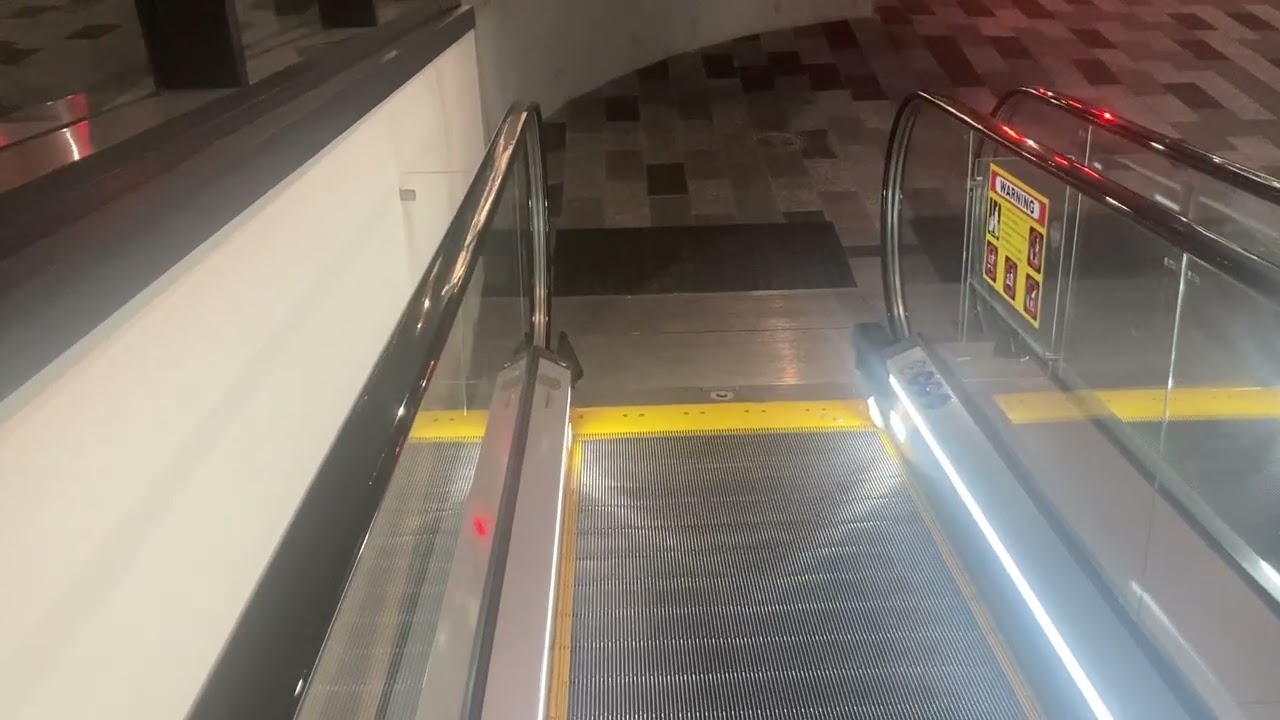 Koko Molonglo, Canberra, Australia - Schindler 9500AE-10 Travelator/Moving Walkway