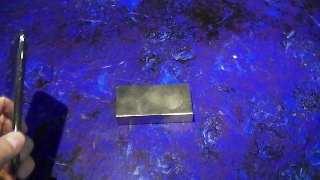 Magnets on Smartphones - Experiment to find the truth by FLYGRIP LABORATORIES