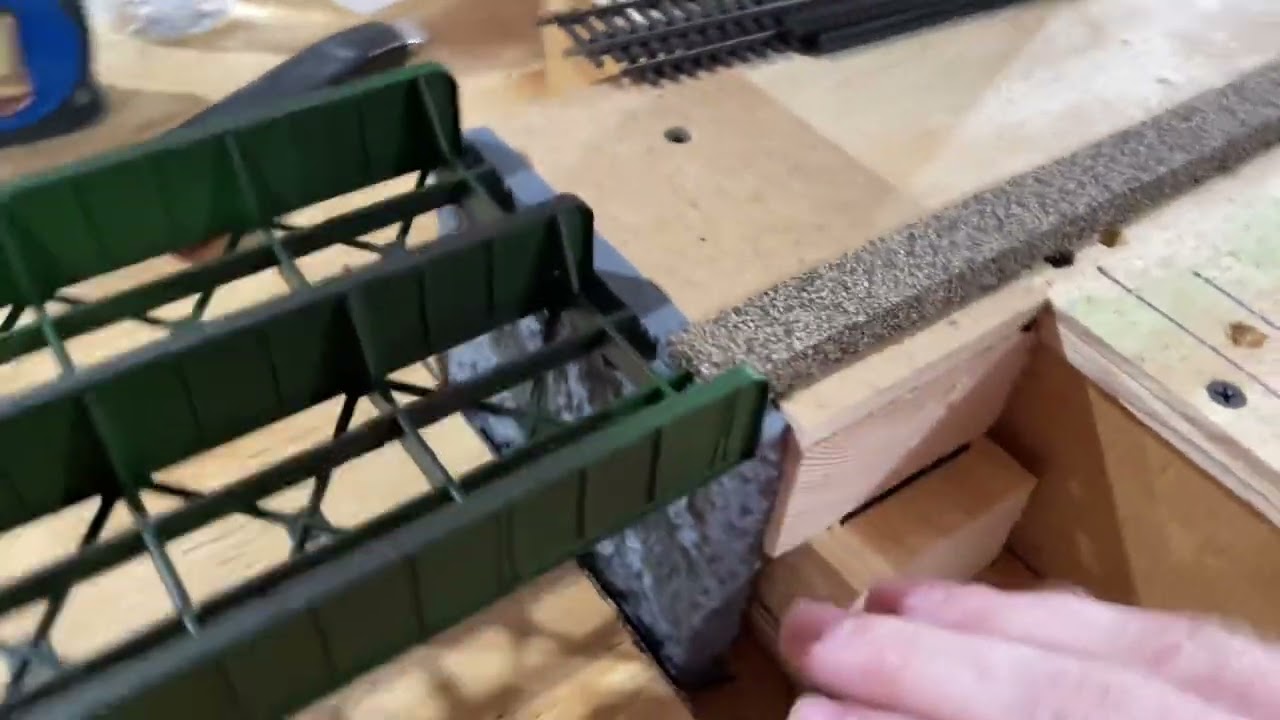 HO Scale bridge installation