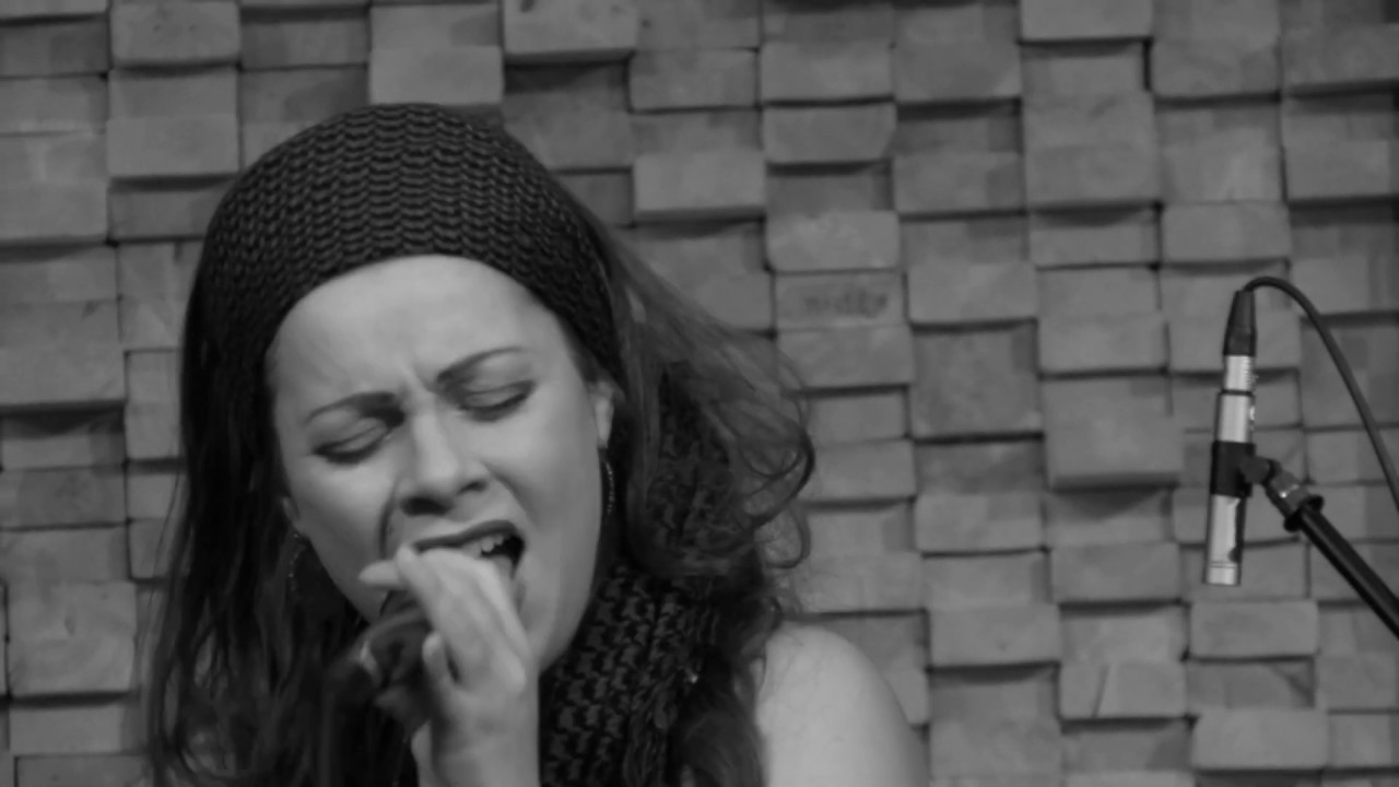 Thrust - Hazel Eyes - Live Session