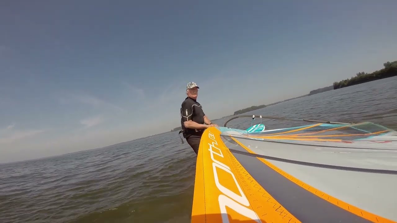 Windsurfing with Starboard Carve 139 & Northsails S type 8.8