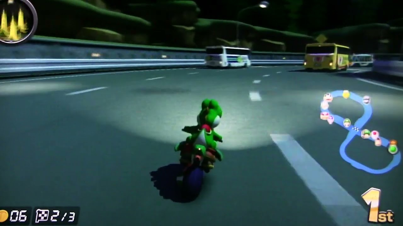 Mario Kart 8ヨッシーとヨッシーバイクで100ccこうらカップ、キノピオハイウェイ