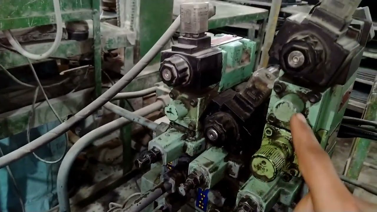 hydraulic manifold valve #hydraulic #manifold #valve