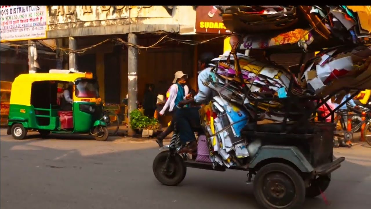 EP2 - Visit Delhi, India - First Time in OLD DELHI, Jama Masjid, Spice Market & Sikh Temple