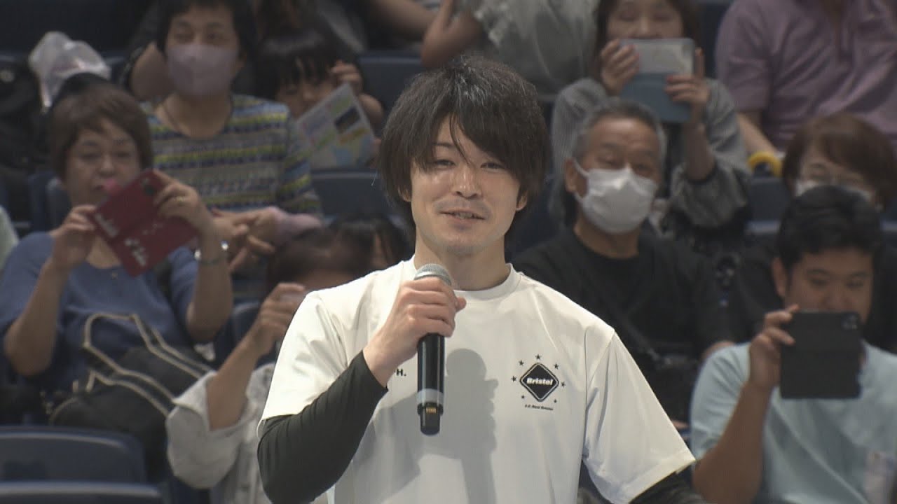 「何回ひねか数えてください」内村航平さんが体操を実演で披露　子どもたちに体操の楽しさ伝える