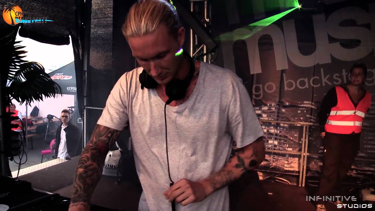 Morten Breum : Uncut Raw Live performance : Copenhagen Beach Party 2011