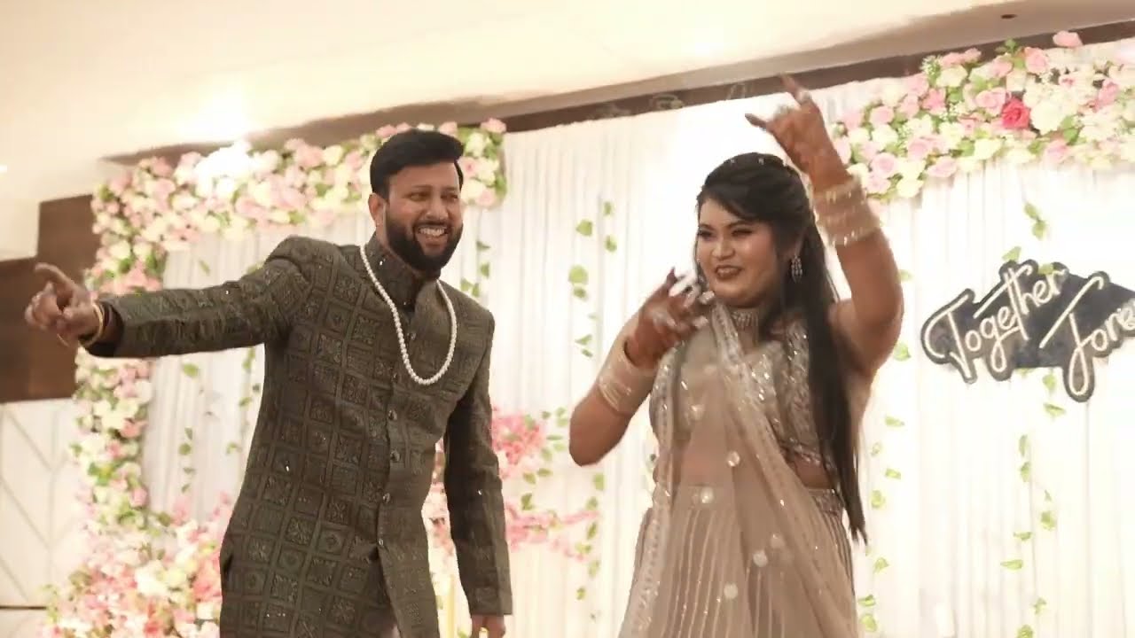 Sister & Jiju's Epic Dance at My Engagement | Family Dance Goals | Mehndi Laga Ke Rakhna