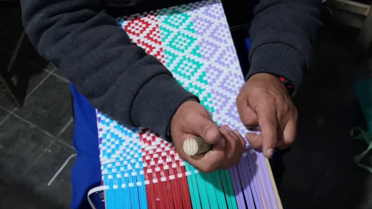 Bolsas artesanales, terminando la mochila
