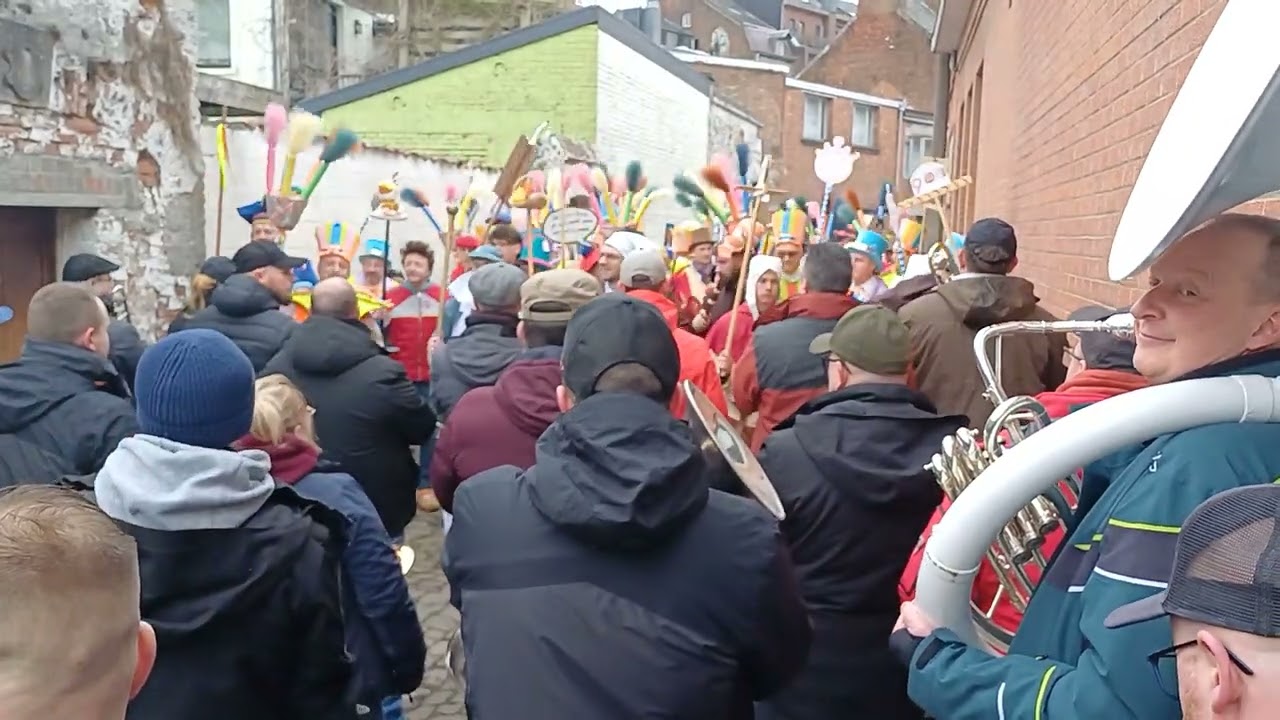 BINCHE 🇧🇪 Première soumonce en musique 2025 (10)