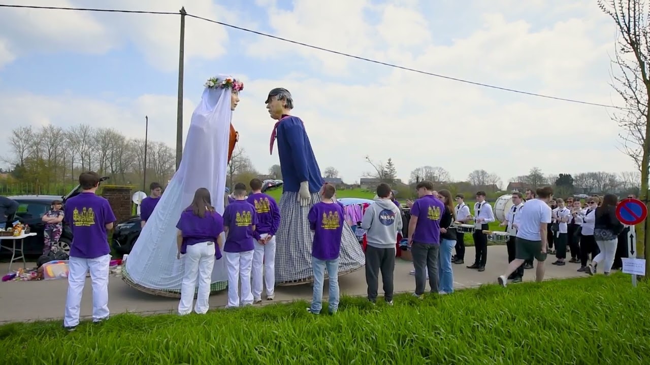 ◉ ORMEIGNIES (B), dimanche 9 avril 2023 | Ducasse Saint-Ursmer | Le cortège |