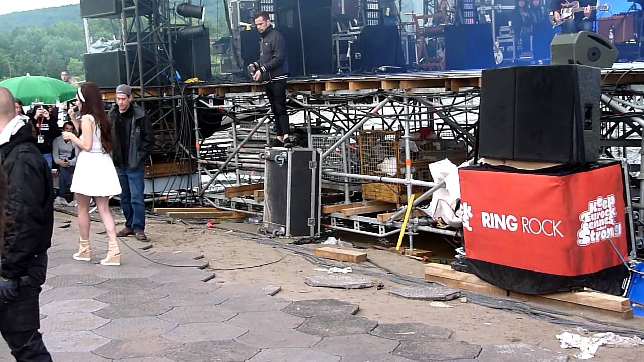 Lana Del Rey - Without You @ Eurockéennes, Belfort 2012-07-01