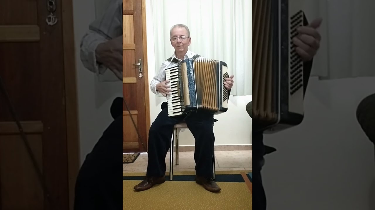 Ageu Pereira - Santo, Santo (Solo De Acordeon)
