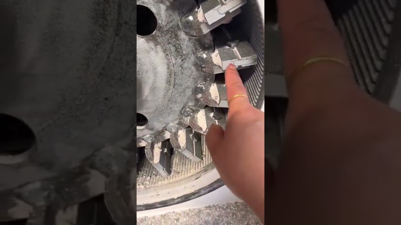pulverizer blade