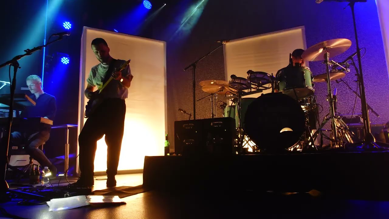 White Lies - Everything Is OK - DEBUT - 24.01.26 - Dublin - The Academy.