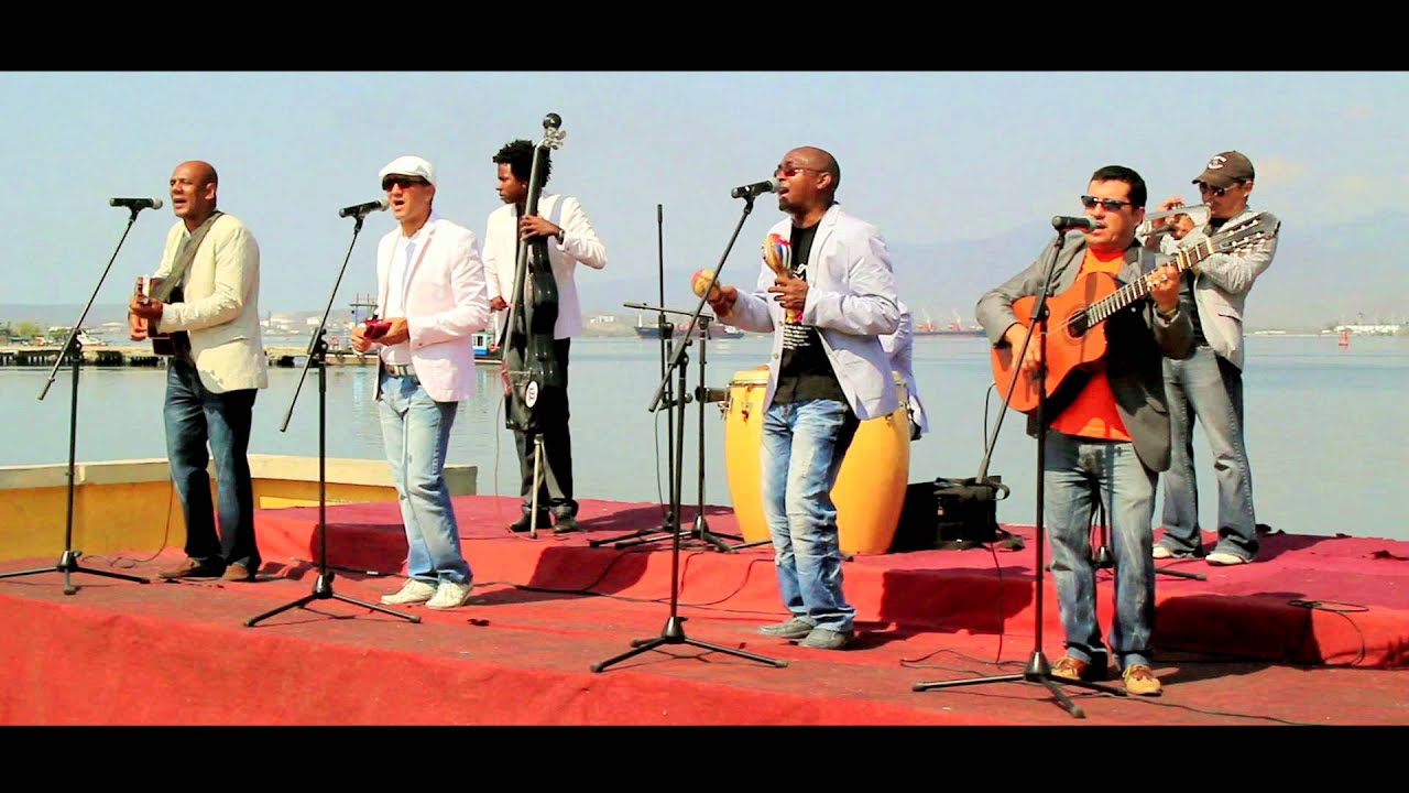 SEPTETO SANTIAGUERO - Que le den candela (Video Oficial HD)