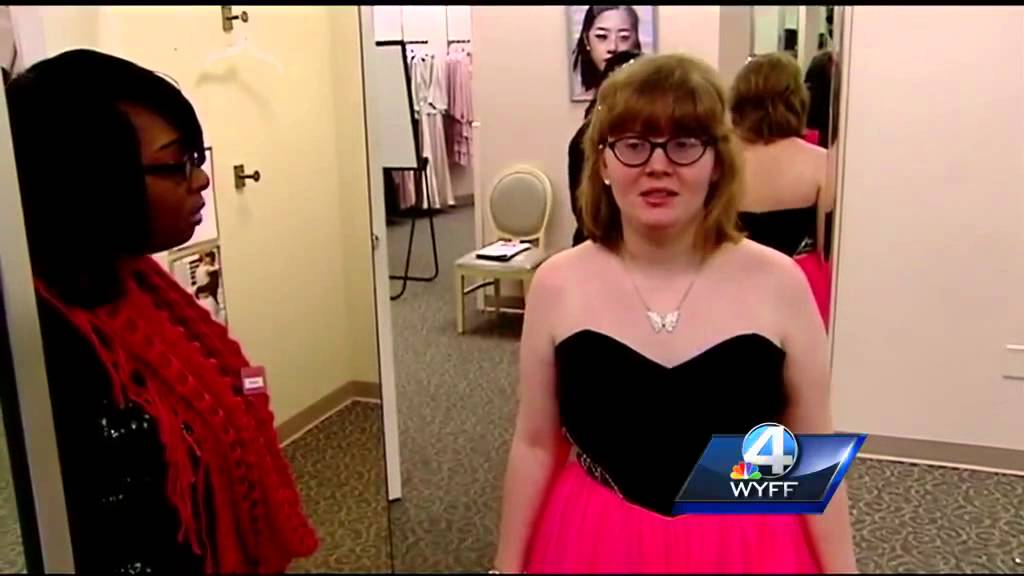 Tim Tebow Foundation sponsors a special prom
