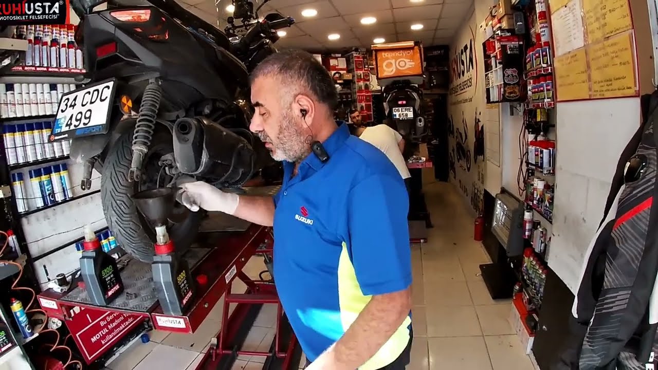 XMAX 250/İLE FORZA250 ARASINDAKİ EN ONEMLİ FARK/USTA EĞİTİCİ FARKIYLA TİYOLAR