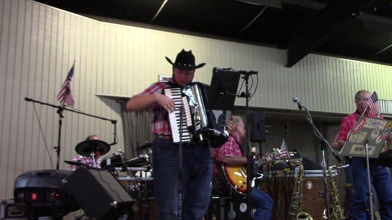 Red Ravens- 10/13/19- East Bernard, TX- Night in May
