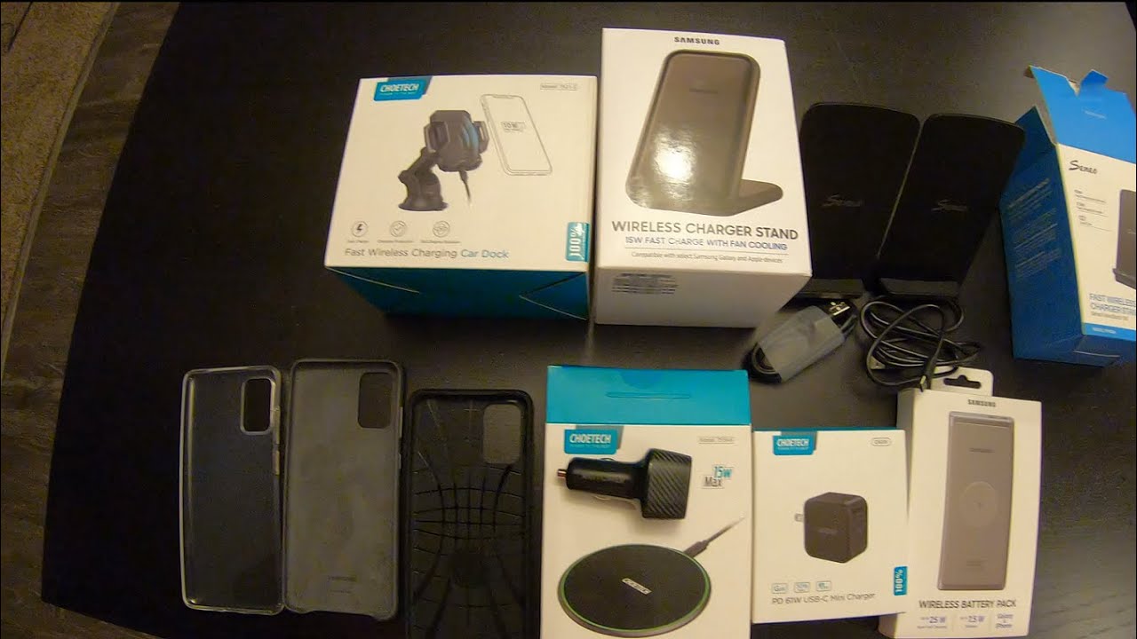 Unboxing all the Galaxy S20 Plus Accessories!