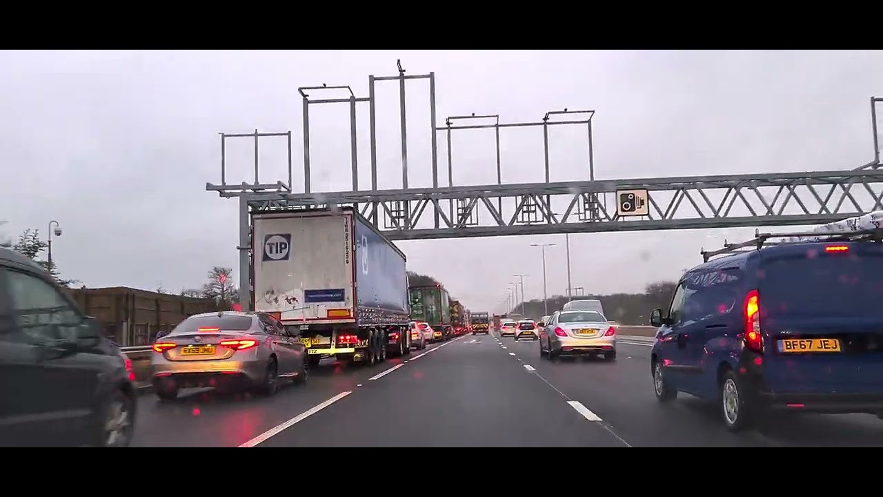 Driving on M4, M25 Motorway 🛣 Tuesday Morning