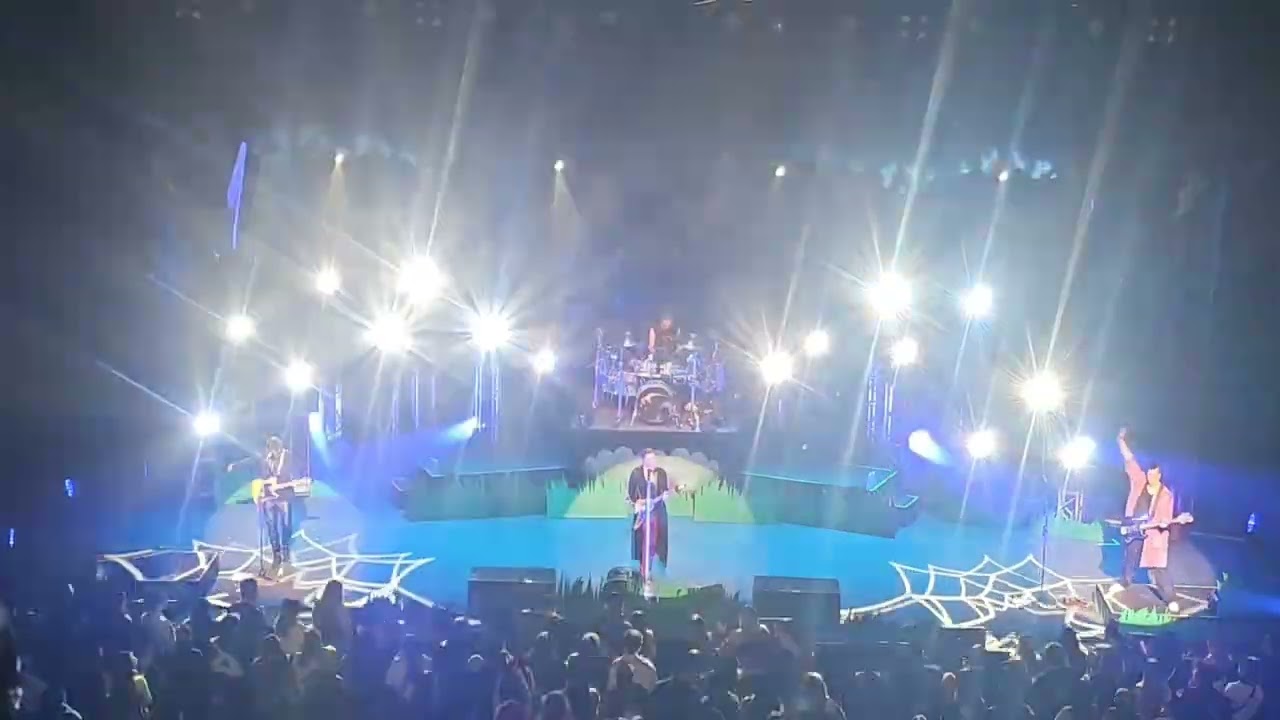 Marianas Trench. Regina,.Saskatchewan