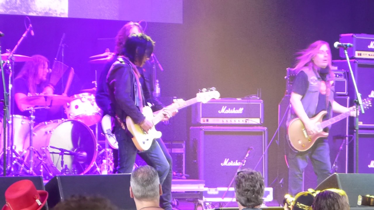 Beat to Death Like a Dog by Rhino Bucket at the M3 Festival on 4/29/2017