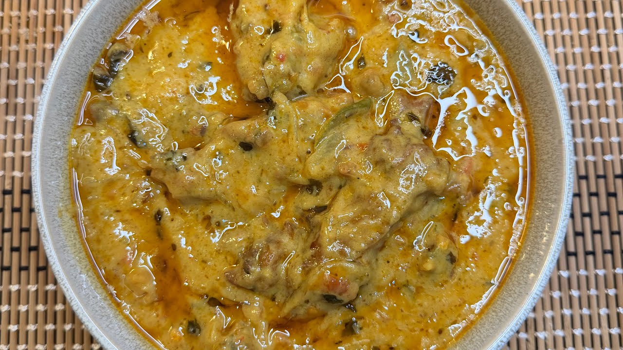 Karhi Pakora -کڑھی پکوڑا #karhipakorarecipe #ramadanrecipes #foodforfoodies #desifood 