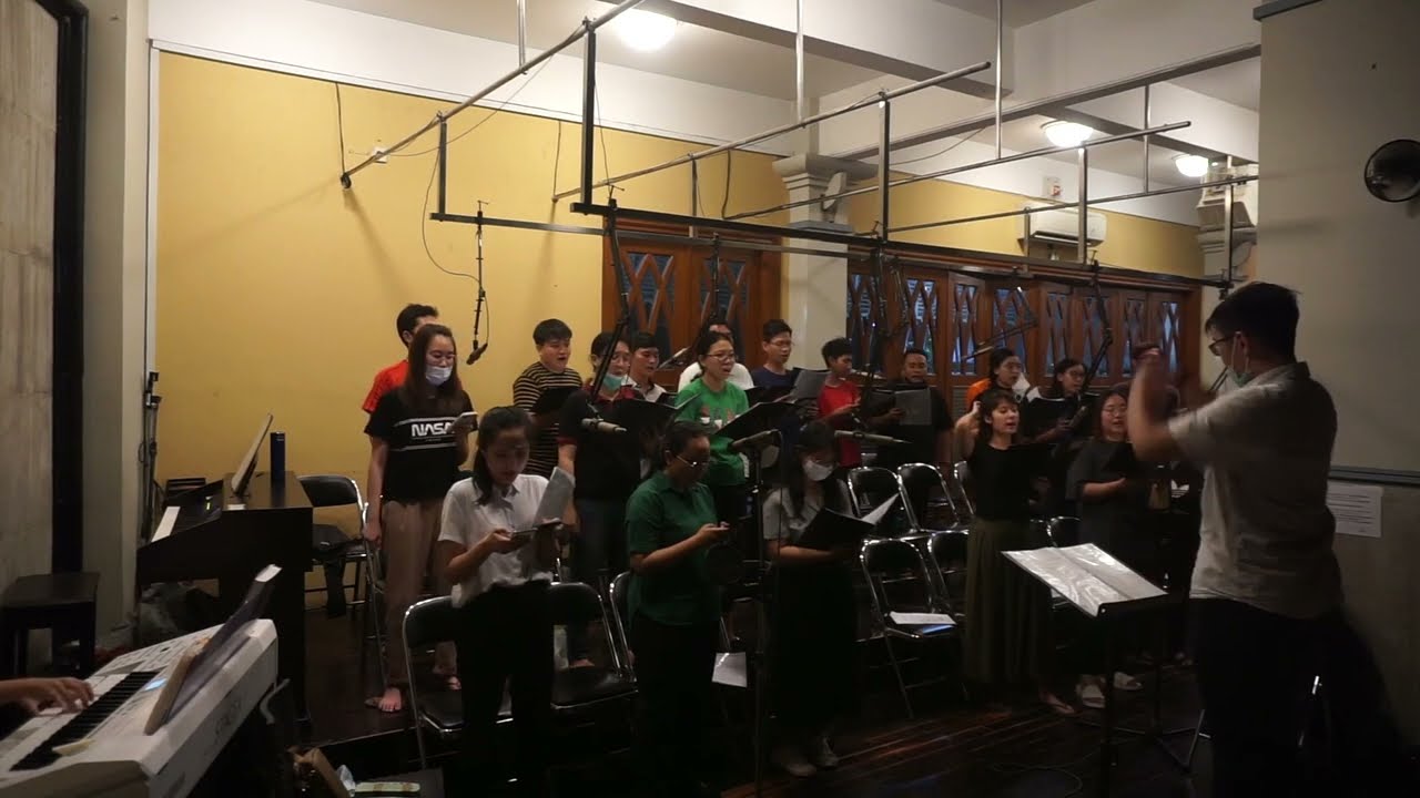 Agnus Dei - Fiat Lux Choir & Servus Dei Chorus