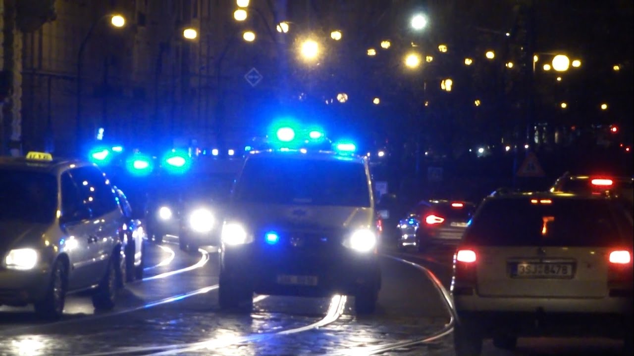 17 November - Massive police response to prevent demonstrator clashes