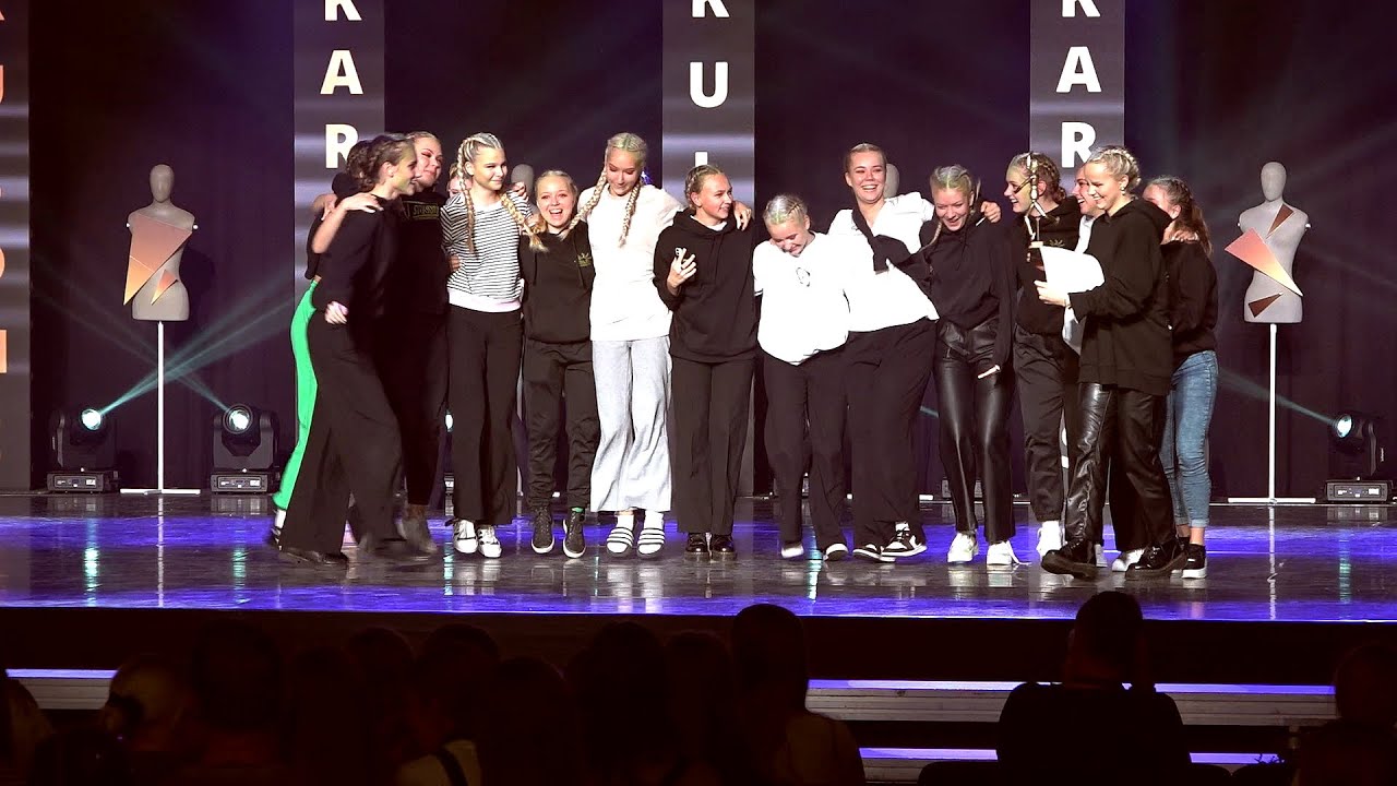 Kullo KT Stuudio - i-i-i-i-i-i-i-i-iiiiiiii 🏆 Täiskasvanute vanuseaste | AASTA TANTSUAUHINNAD 2022