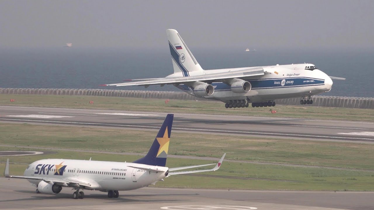 神戸空港に アントノフАｎ-124が来た！2018-7-18、着陸～荷下ろし～離陸 ANTONOV
