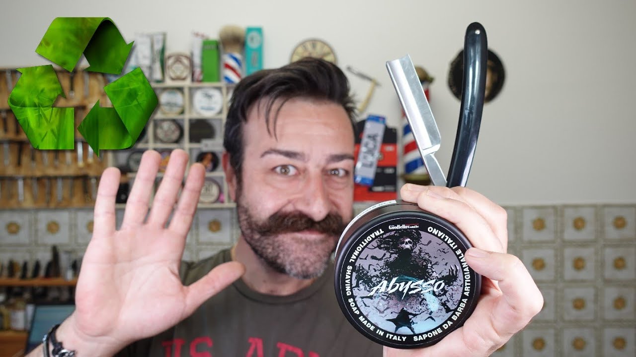 TAGLIO LA BARBA DI DUE SETTIMANE - RASATURA ECOLOGICA - SAPONE DA BARBA ABYSSO