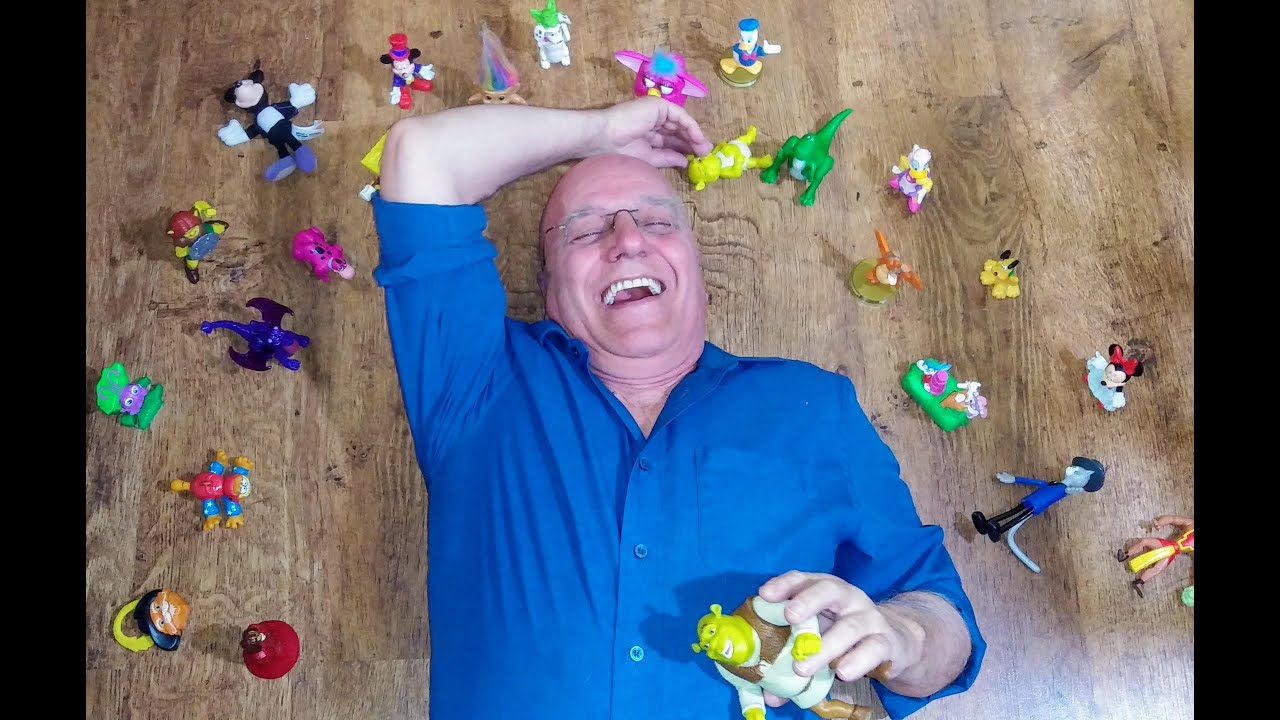 ASMR FIGURINES PERSONNAGES IMMENSE CAISSE SOFT TALK, WHISPERING, MURMURE  FRANÇAIS