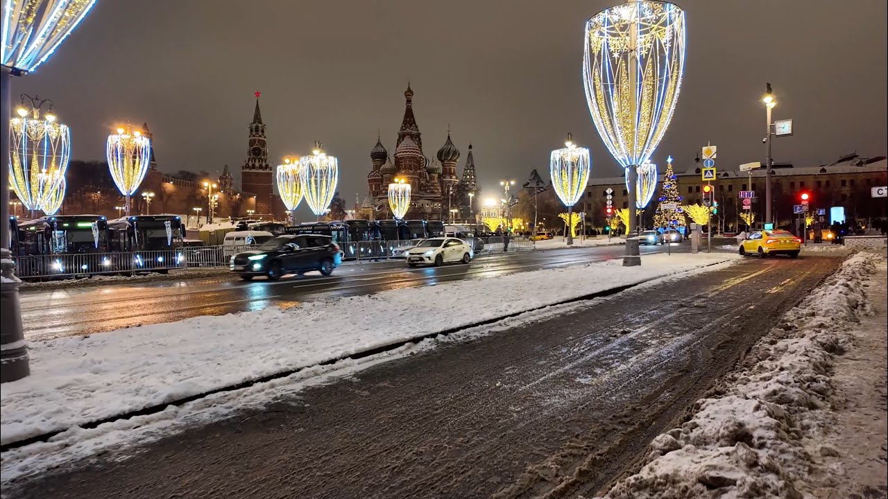 Walking in Moscow | New Year’s Night | Zaryadye Park | real city | 4K