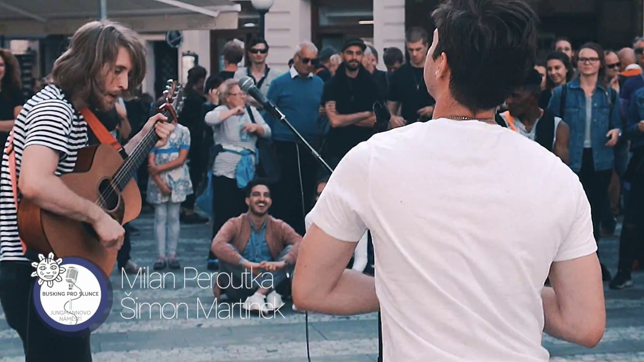 Busking pro slunce - Milan Peroutka