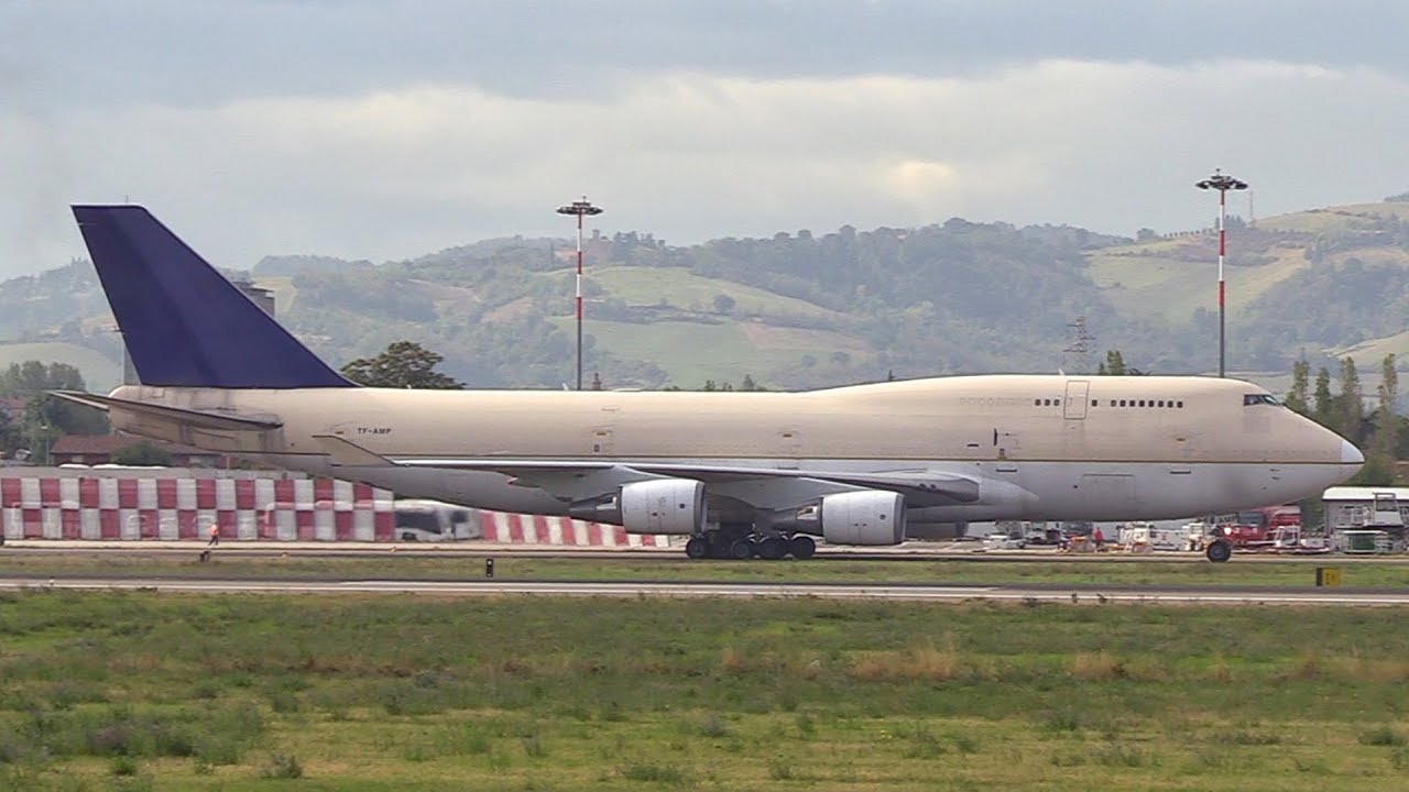 Air Atlanta B744 Landing & Takeoff @ Bologna G.Marconi Airport BLQ