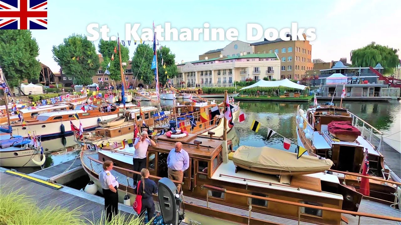 🙃St. Katharine Docks, Tower Gateway Station (DLR), London Walk (4K)