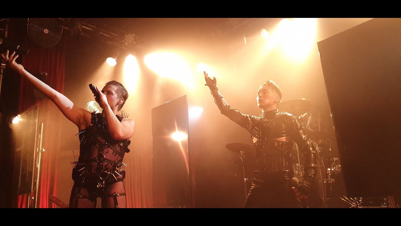 HATARI Hatri&eth; Mun Sigra BERLIN LIVE EUROPE WILL CRUMBLE TOUR 3.2.2020