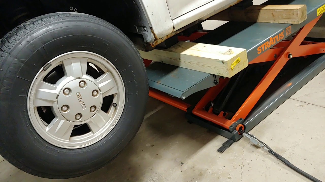 Stratus Scissor Lift Support Bars