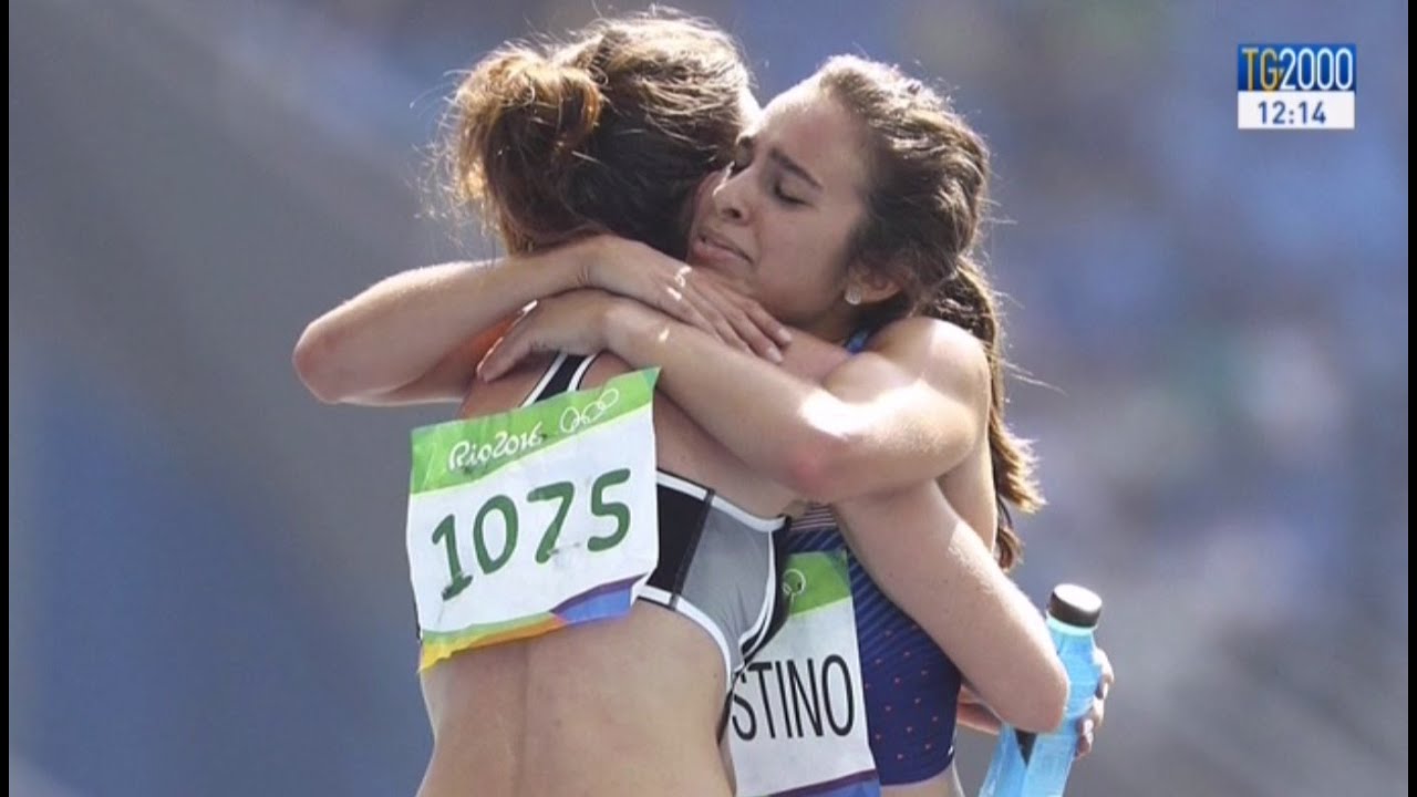 Commozione a Rio2016 per il gesto di Nikki Hamblin e Abbey D'Agostino: cadono e si aiutano a vicenda