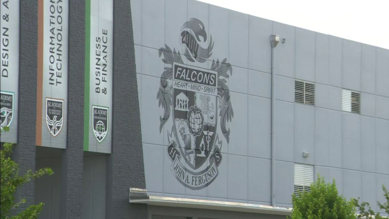 Miami-Dade teacher under investigation over relationship with student