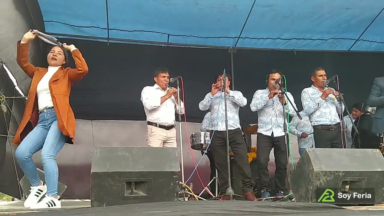 Que buena que esta la fiesta con los Cristales de san Antonio de Bambamarca