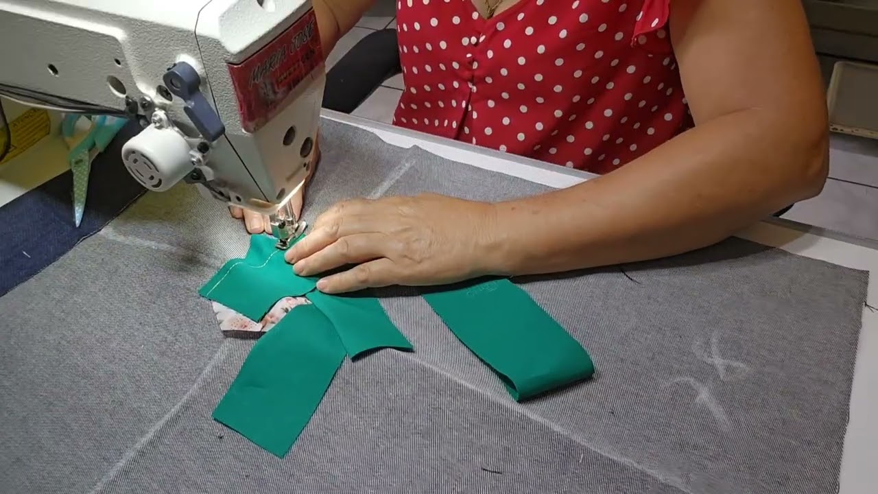 BELÍSSIMO PATCHWORK! TAPETE HEXAGONAL 
