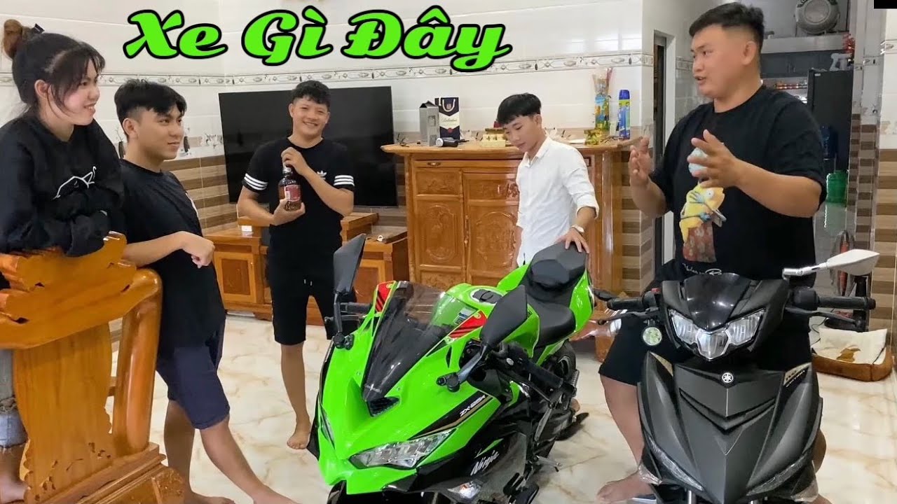 Nguyễn Hải Âm Thầm Đón Vợ Cả Về Nhà Trong Sự Ngỡ Ngàng Của Team